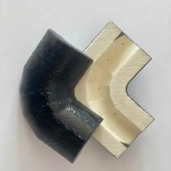 UV-resistant polyurethane pipe insulation from Dan-isoUV for outdoor technical insulation of pipe installations.